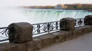 How to choose a property manager in Niagara Ontario (1)