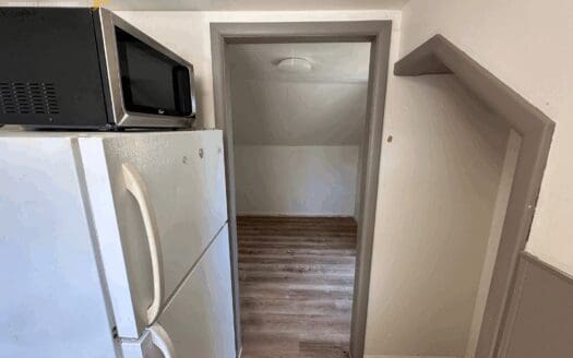 335 Norfolk Street North