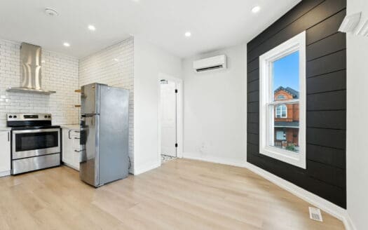 262 Robert St, Hamilton