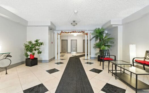 101 Queen Street South