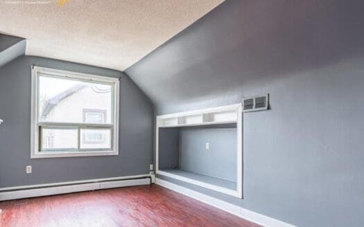 17 Mccalla Dr, St Catharines