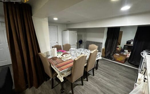 257 Main Street West, Hamilton